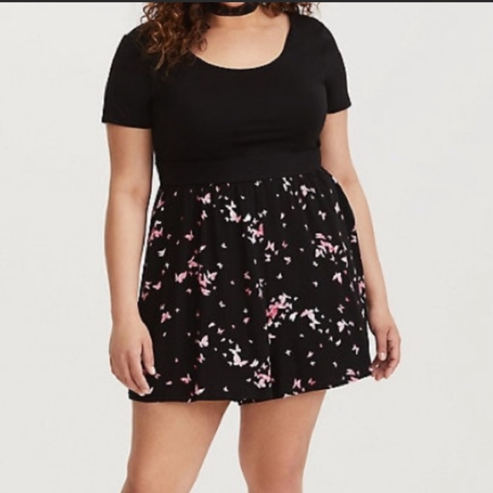 Torrid Black Butterfly Challis Romper Size 2